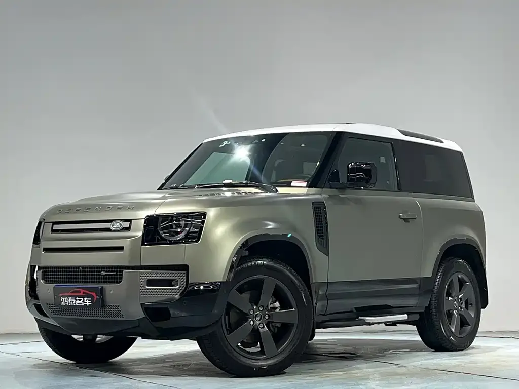 Land Rover Defender — фото 1