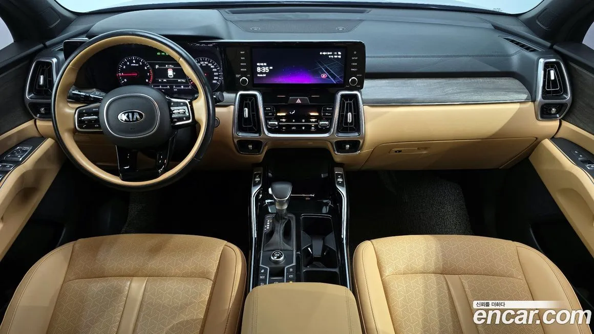 Kia Sorento — фото 9