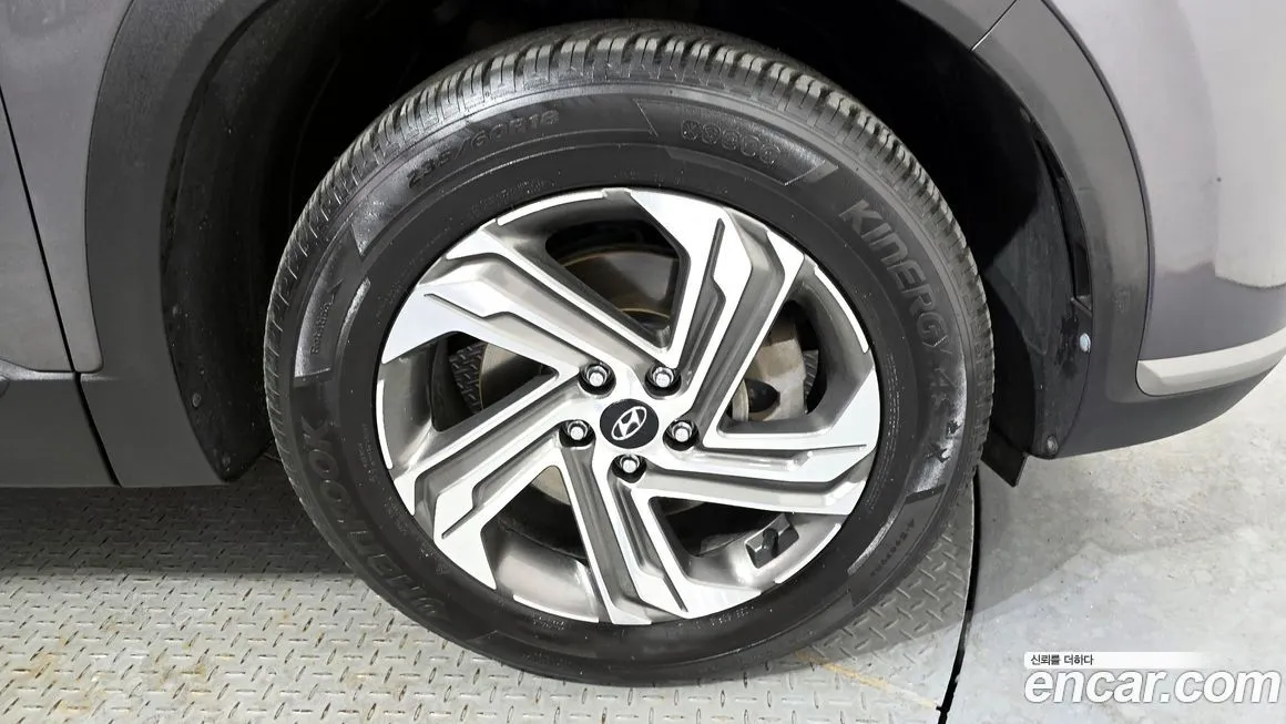 Hyundai Santafe — фото 4
