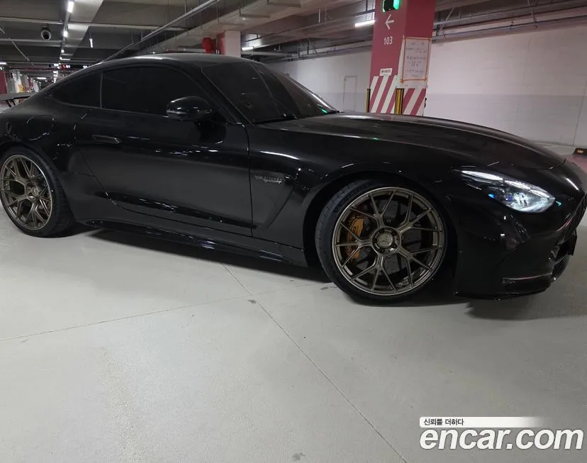 Mercedes-Benz AMG GT — фото 10