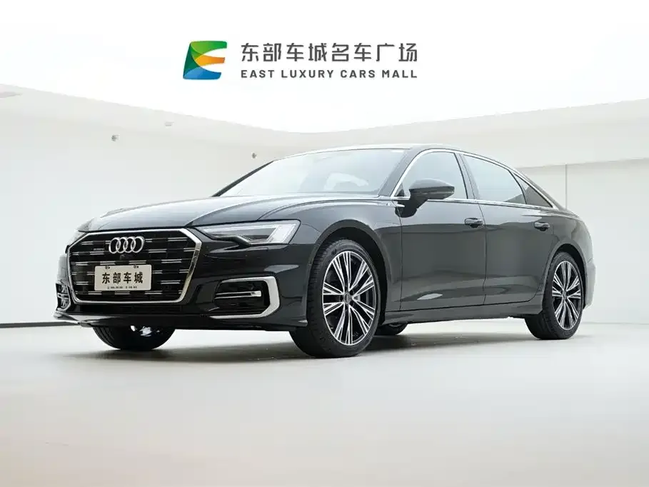 Audi A6L — фото 1