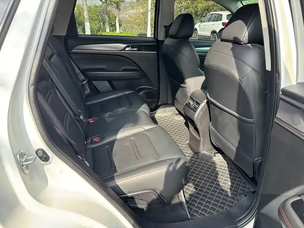 GAC Motor GS4 Plus — фото 10