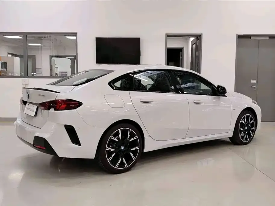 BMW 2 Series — фото 10