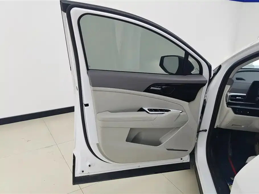 Kia Sportage — фото 7