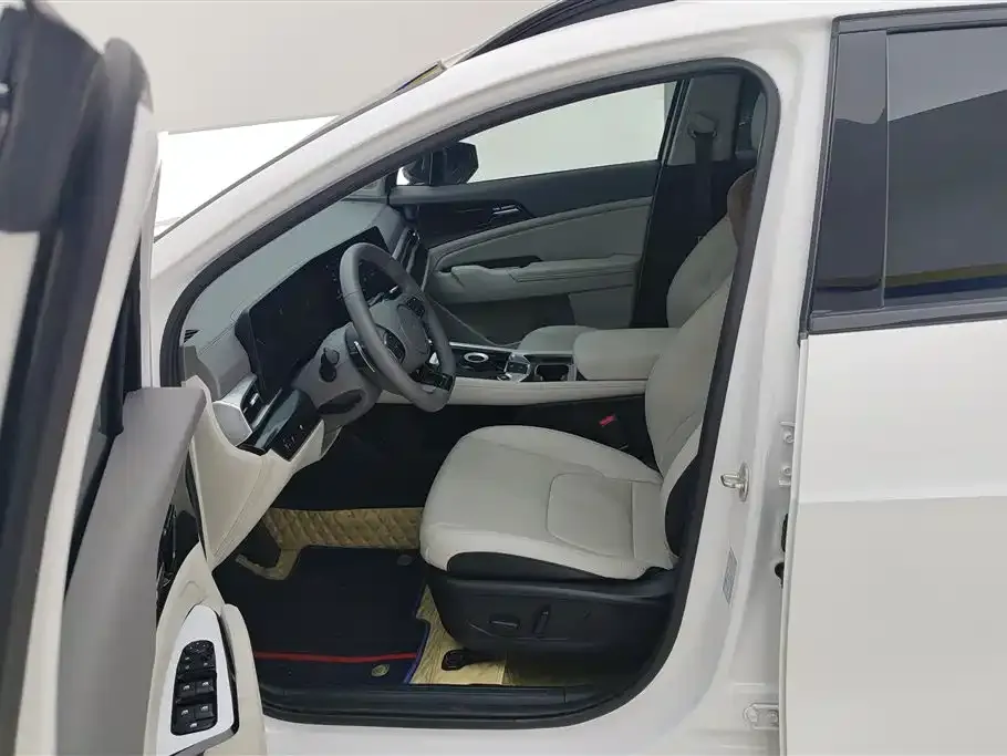 Kia Sportage — фото 6