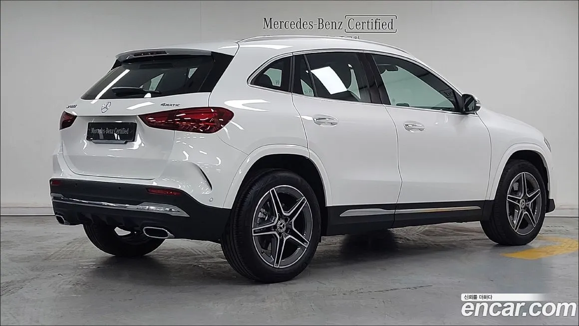 Mercedes-Benz GLA-Class — фото 8