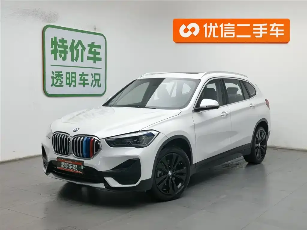 BMW X1 — фото 1