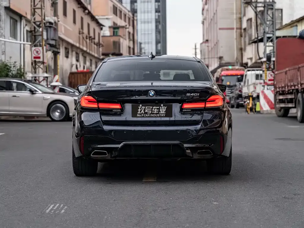 BMW 5 Series (Import) — фото 6