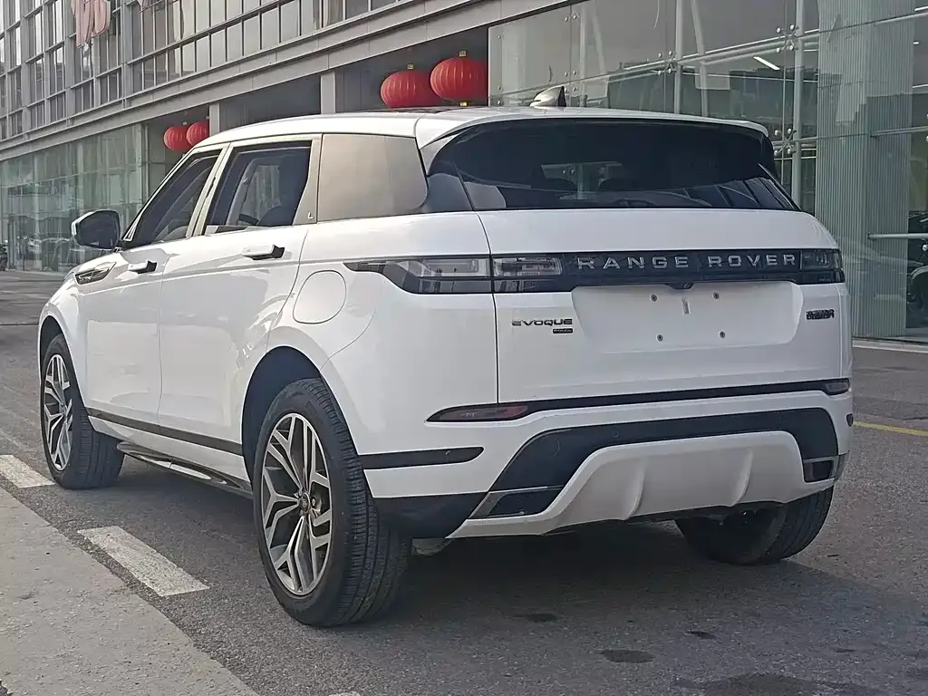 Land Rover Evoque PHEV — фото 6
