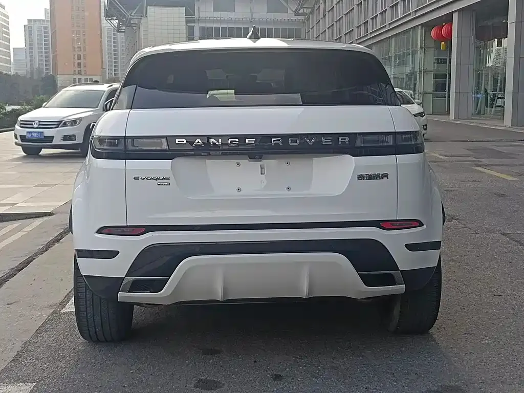 Land Rover Evoque PHEV — фото 5