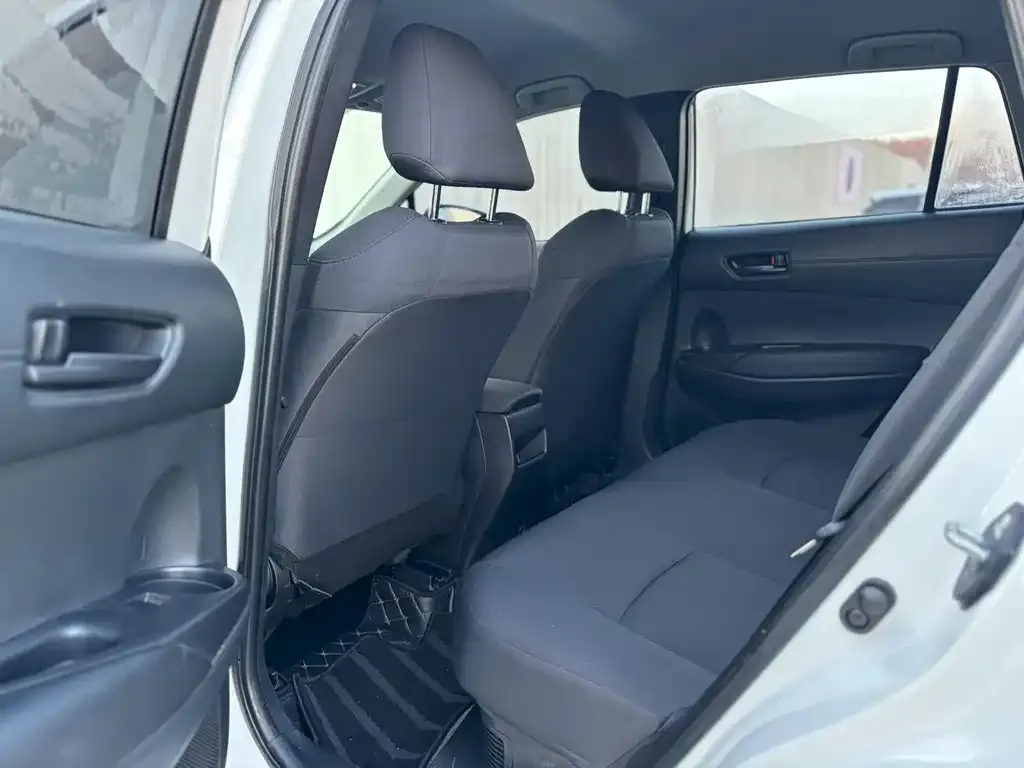Toyota Corolla Cross — фото 4