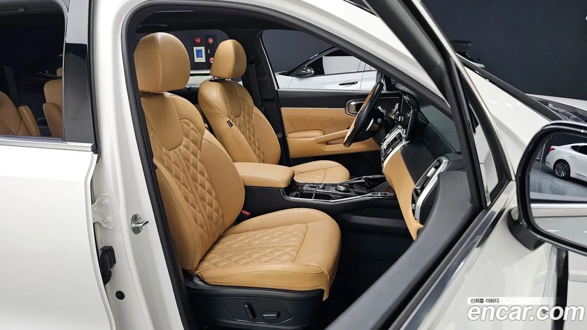 Kia Sorento — фото 6