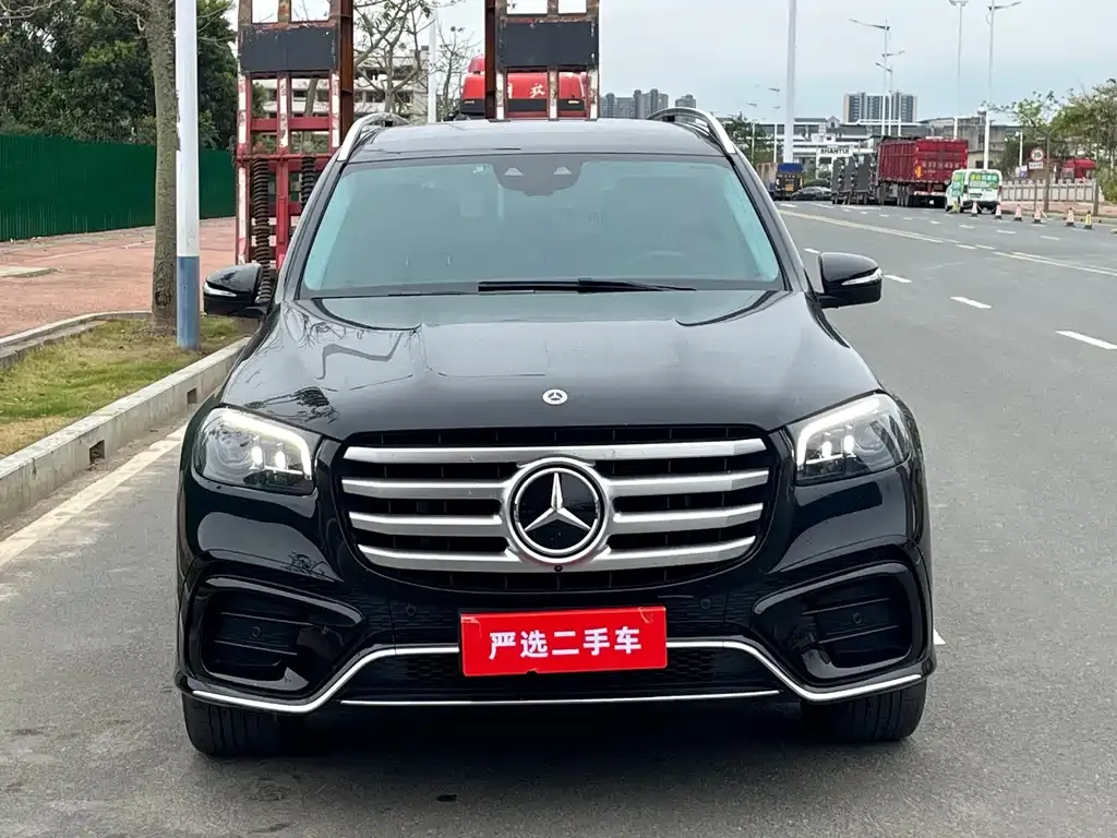 Mercedes-Benz GLS — фото 7