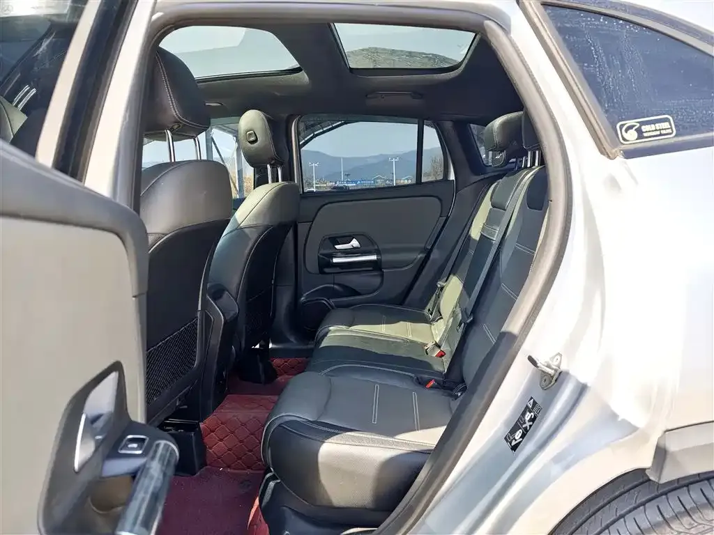 Mercedes-Benz GLA AMG — фото 5