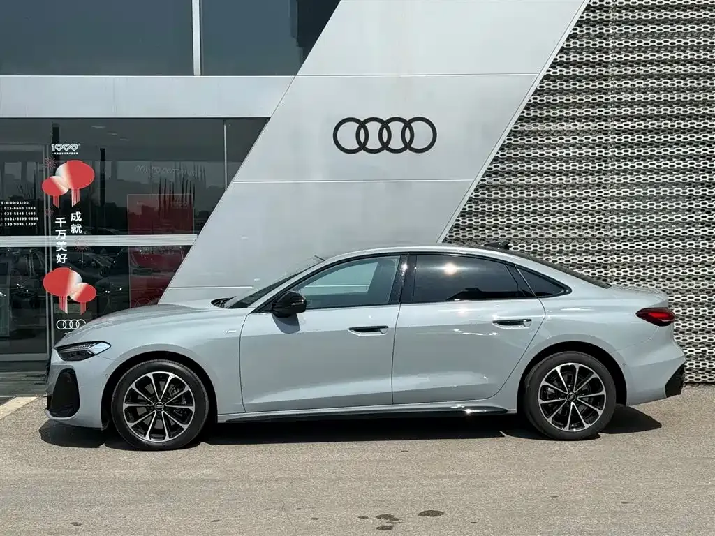Audi A5L — фото 7