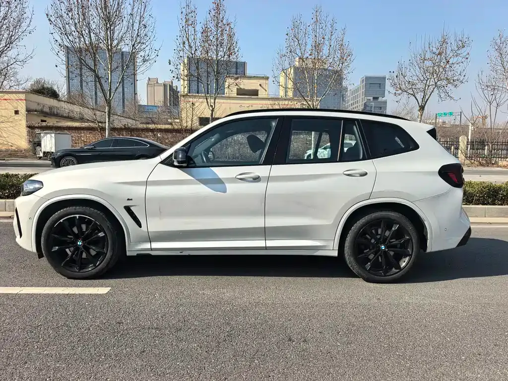 BMW X3 — фото 5