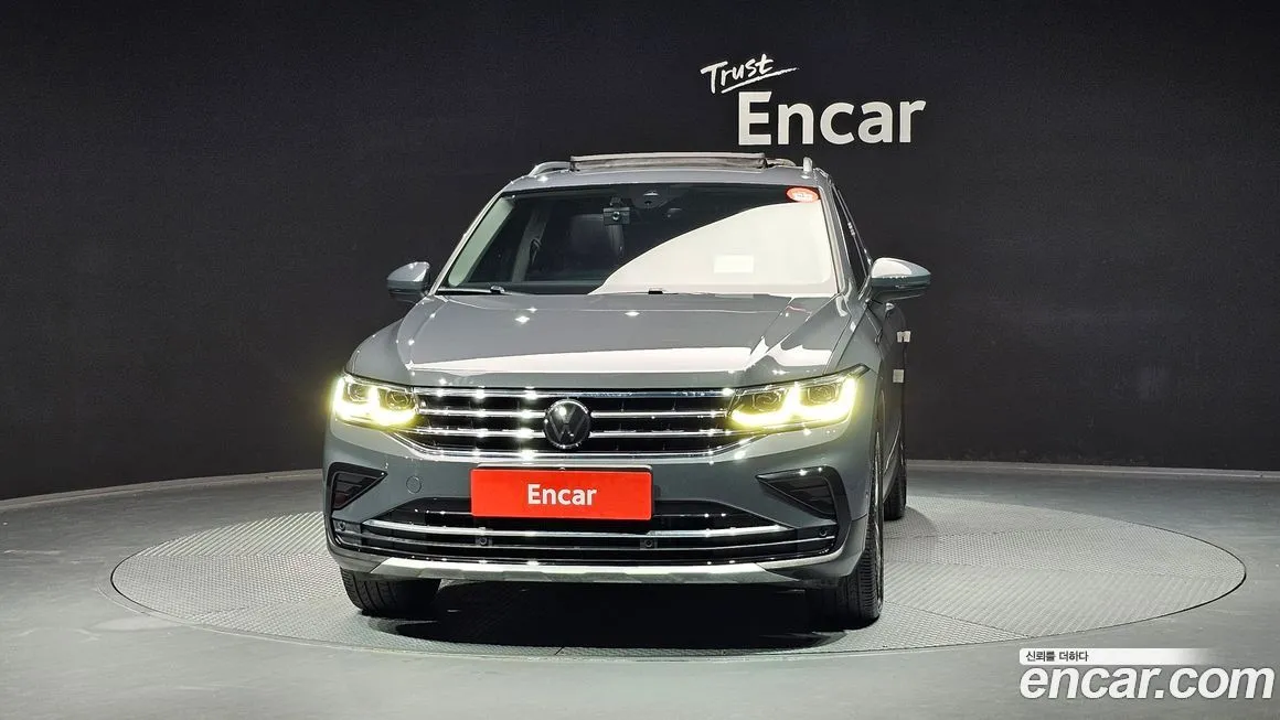 Volkswagen Tiguan — фото 6