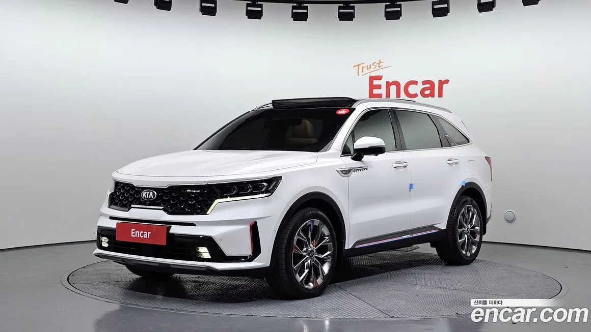 Kia Sorento — фото 1