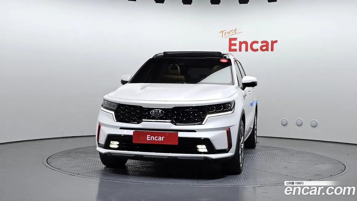 Kia Sorento — фото 4