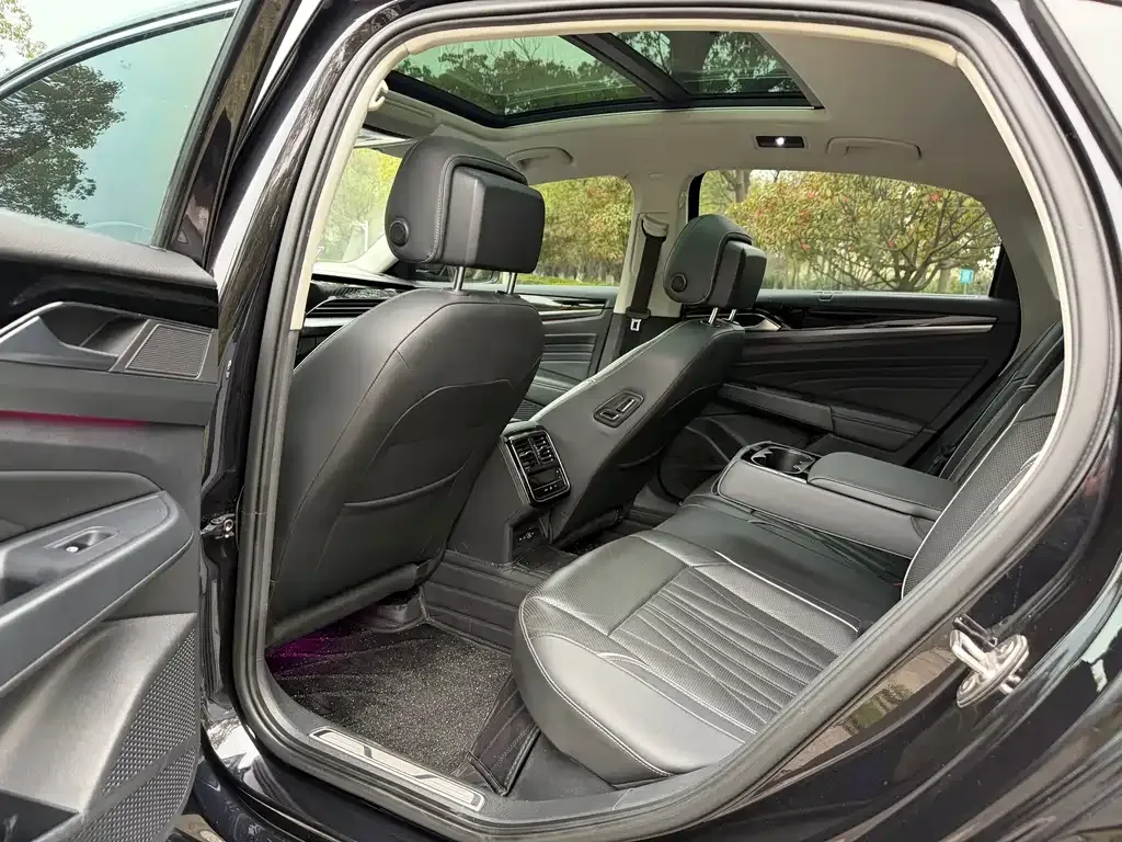 Volkswagen Passat — фото 3