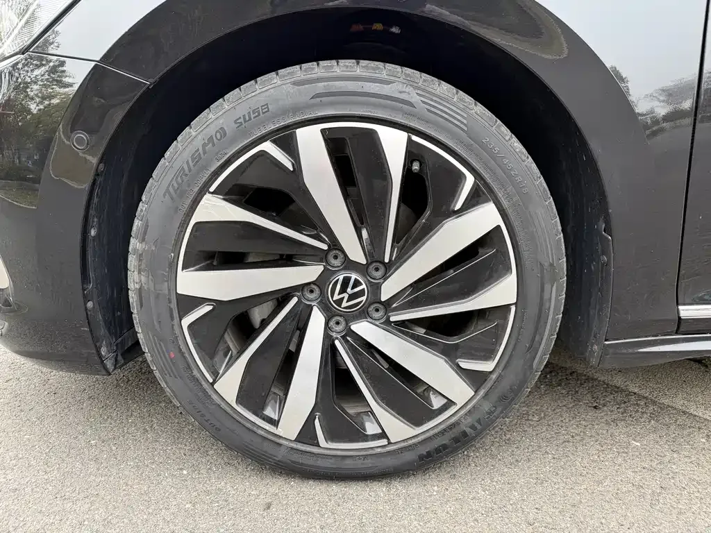 Volkswagen Passat — фото 5