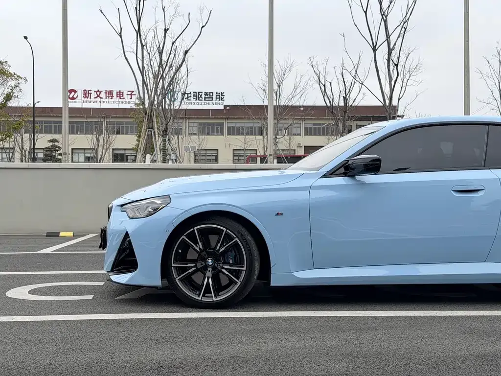 BMW M240i — фото 6