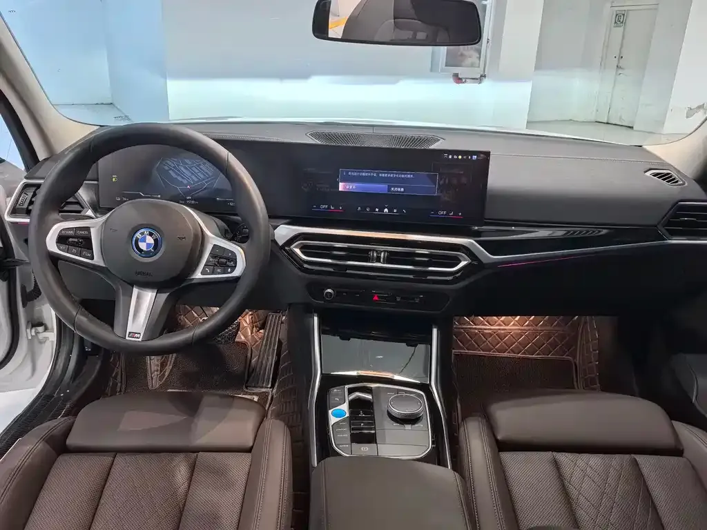BMW i3 — фото 5