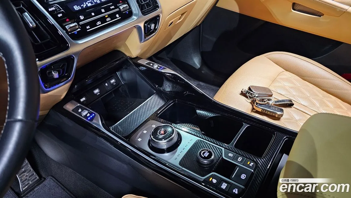 Kia Sorento — фото 9