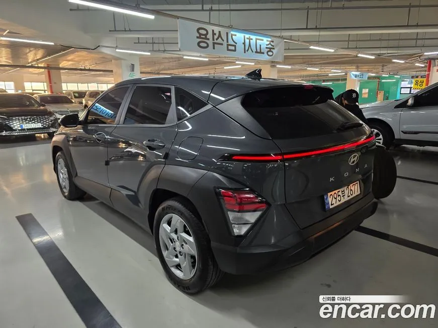 Hyundai Kona — фото 2