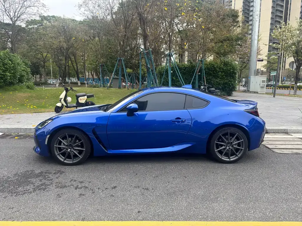 Subaru BRZ — фото 8