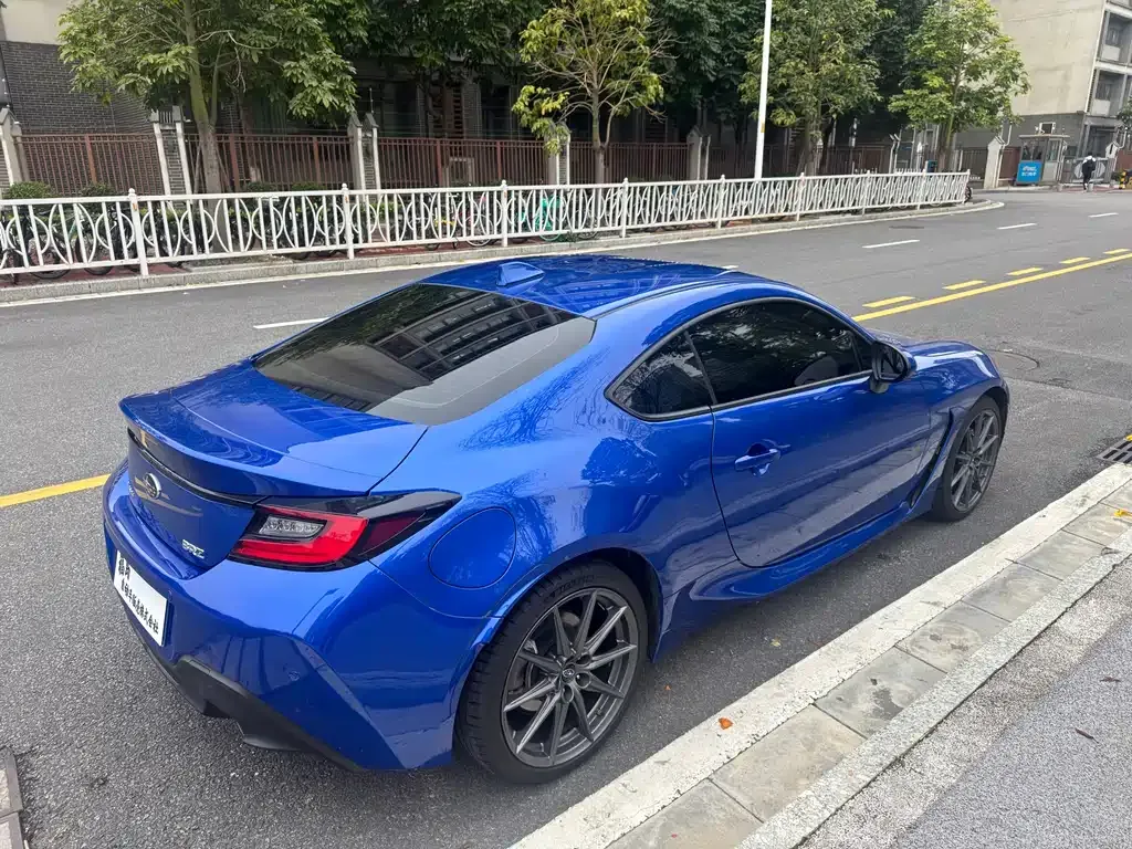 Subaru BRZ — фото 5