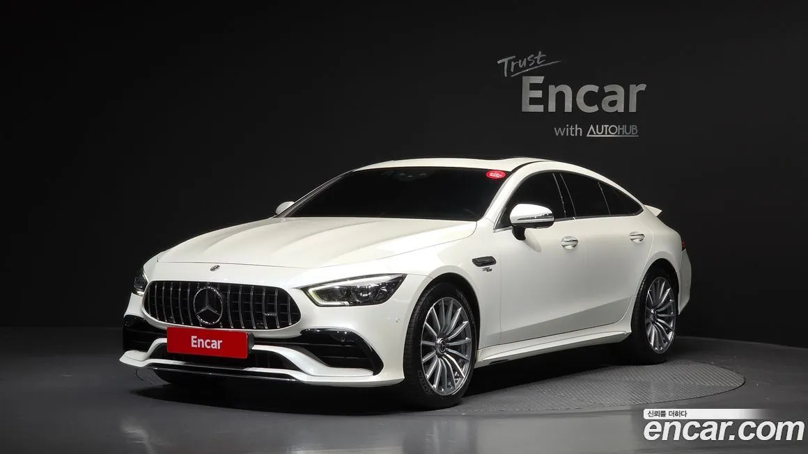 Mercedes-Benz AMG GT — фото 1