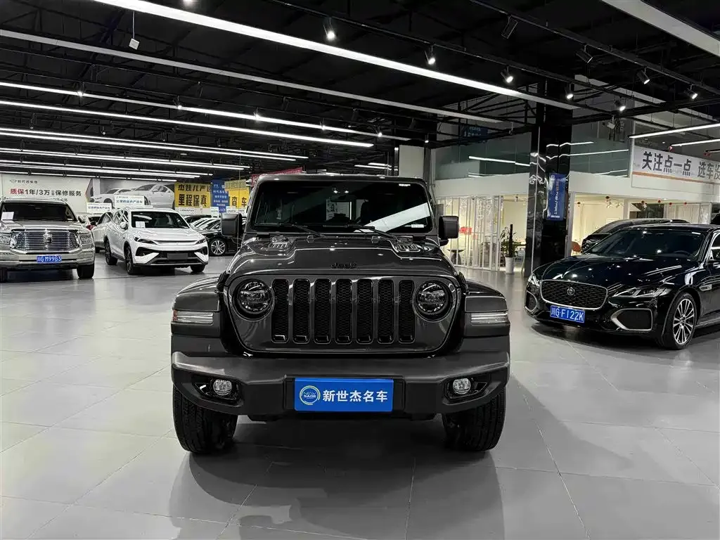 Jeep Wrangler — фото 4