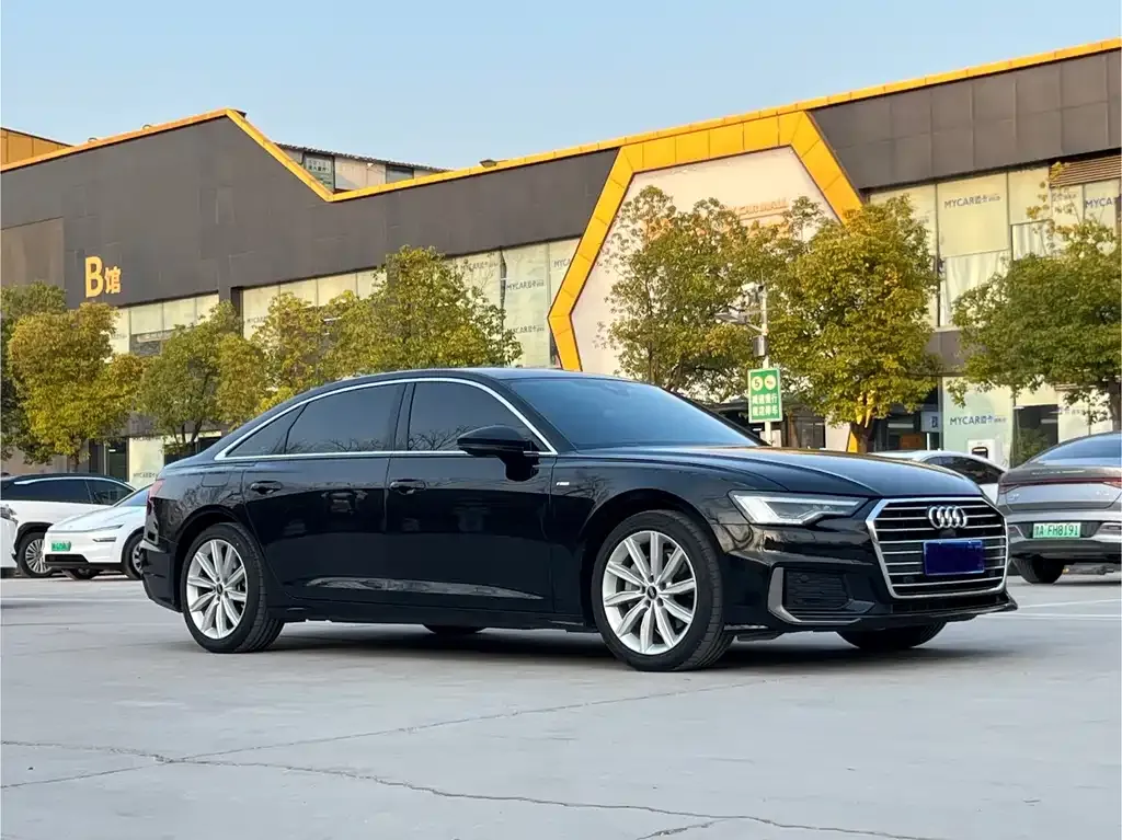 Audi A6L — фото 3