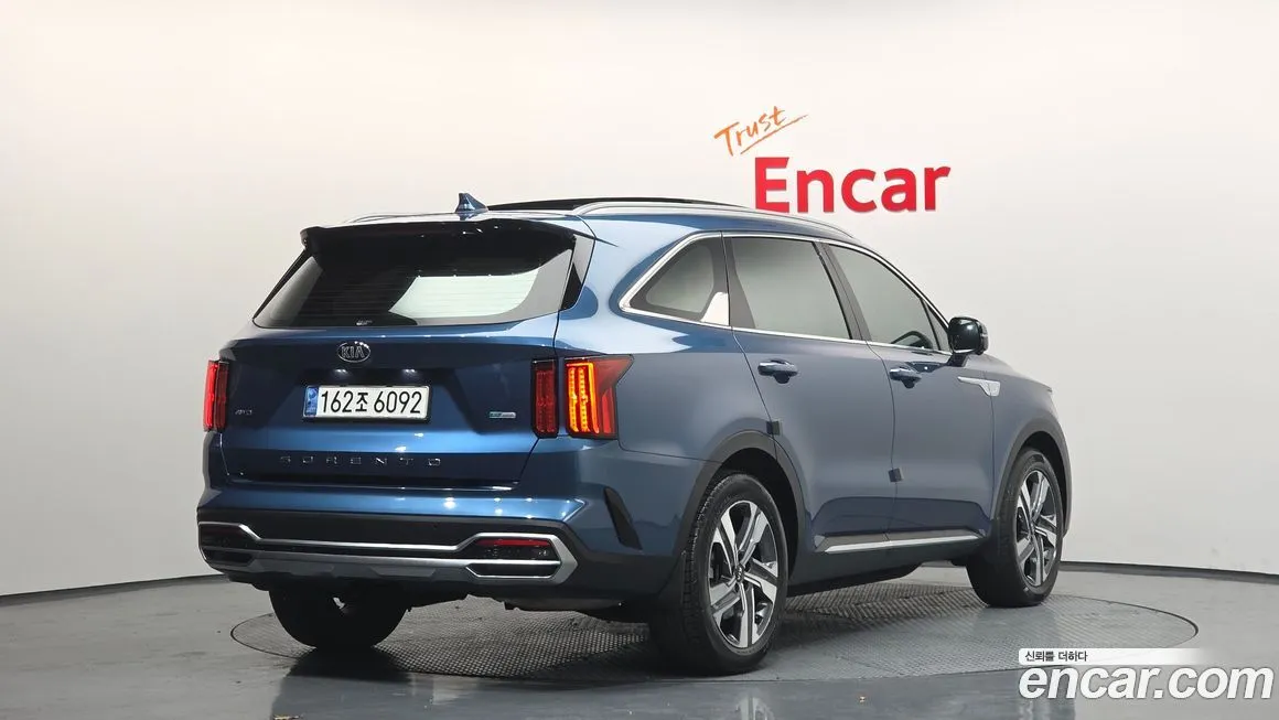 Kia Sorento — фото 2