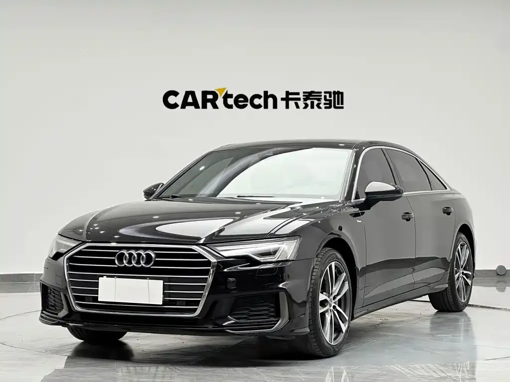 Audi A6L — фото 1