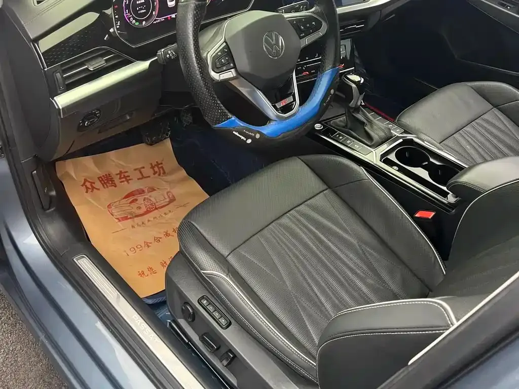 Volkswagen Passat — фото 2