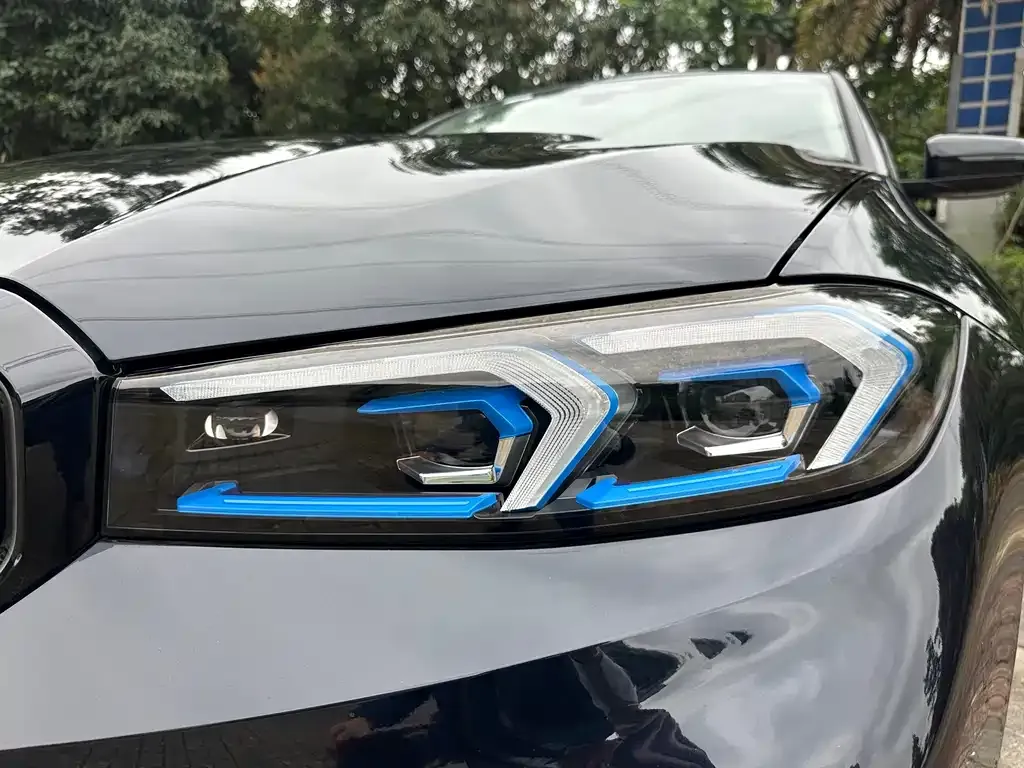 BMW i3 — фото 7