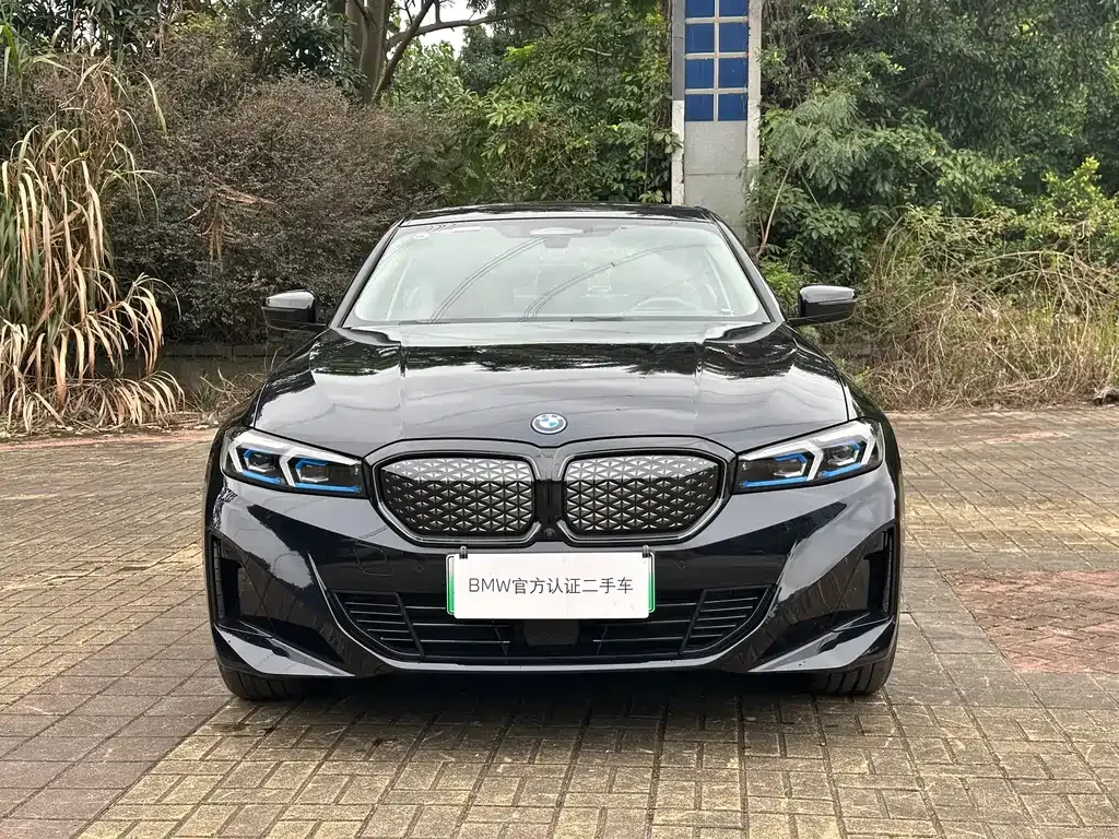 BMW i3 — фото 9