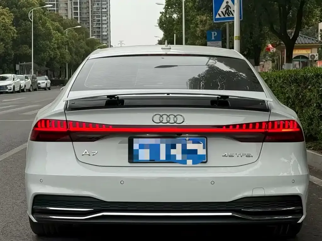 Audi A7 — фото 3