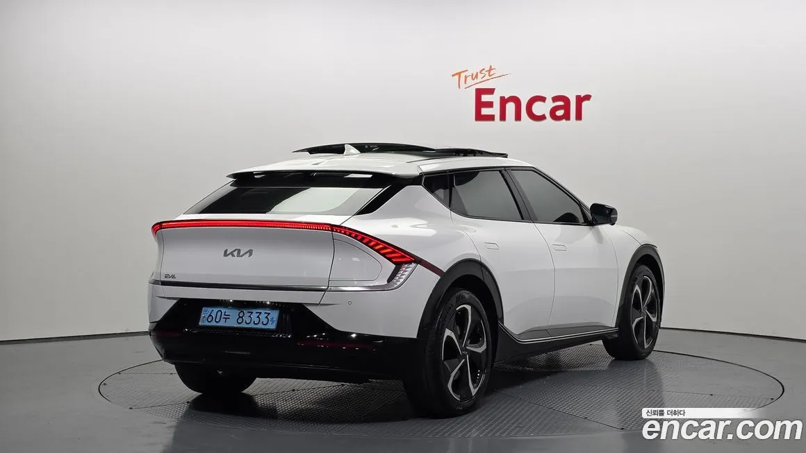 Kia EV6 — фото 3