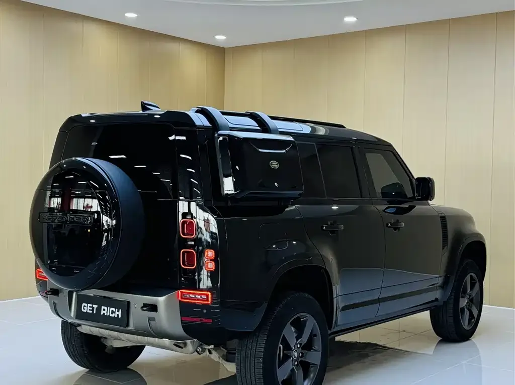 Land Rover Defender — фото 3