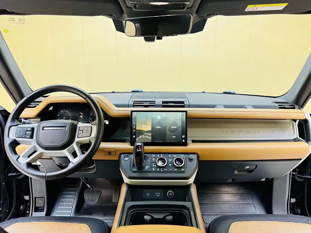 Land Rover Defender — фото 8