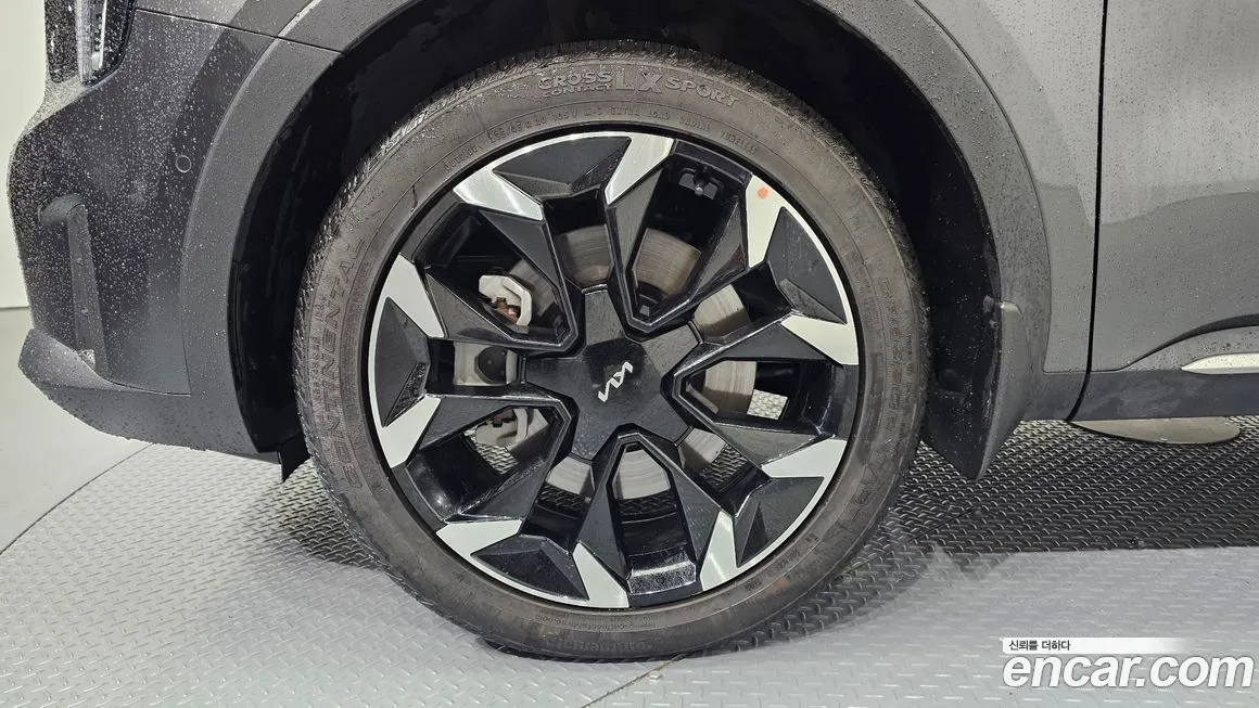 Kia Sorento — фото 10