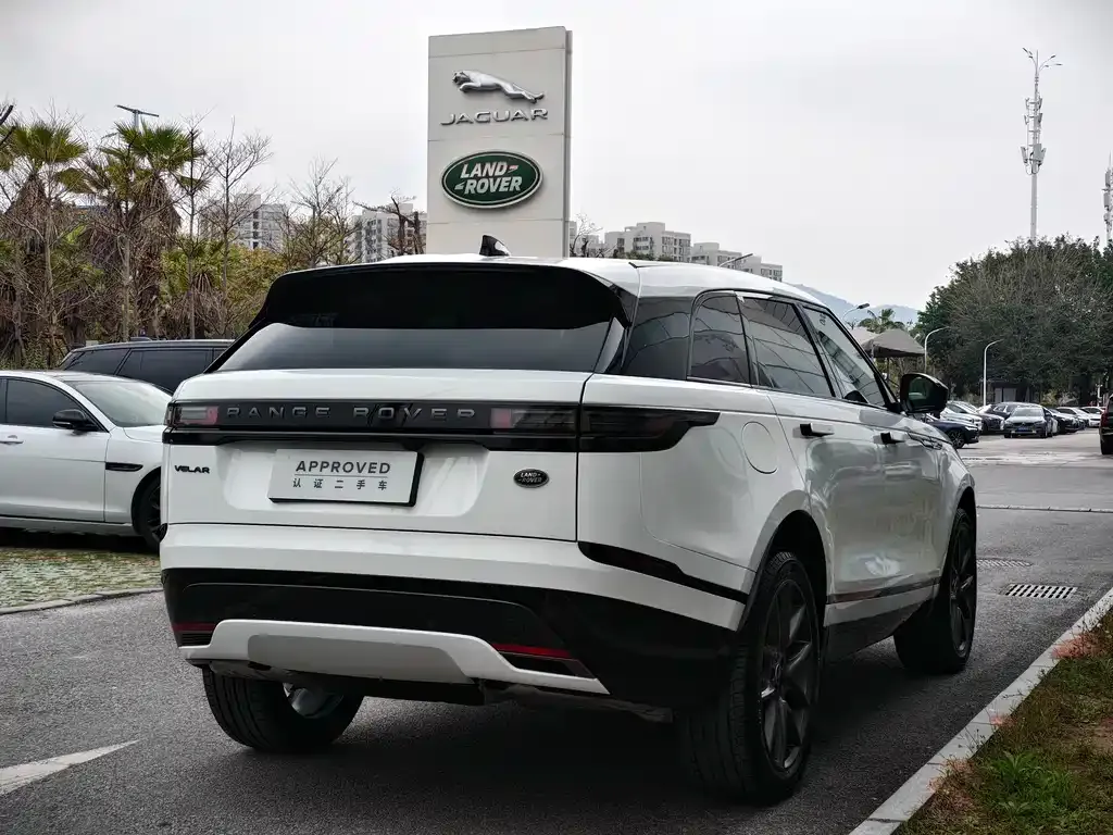 Land Rover Velar — фото 5