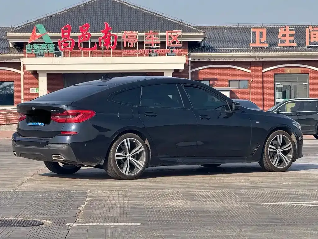 BMW 6 Series GT — фото 10