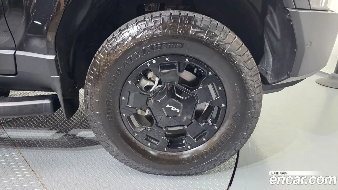 Kia Tasman — фото 10