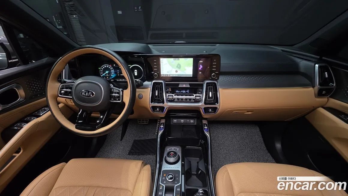 Kia Sorento — фото 8