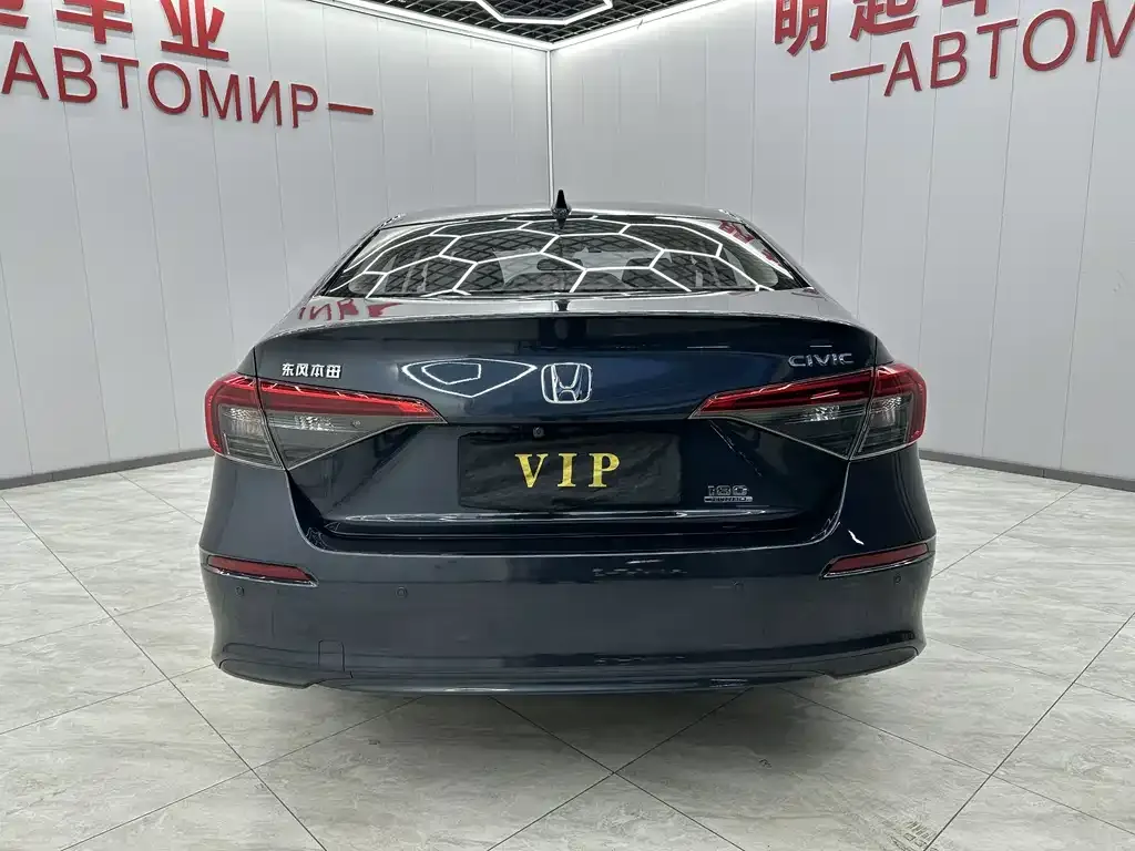 Honda Civic — фото 5
