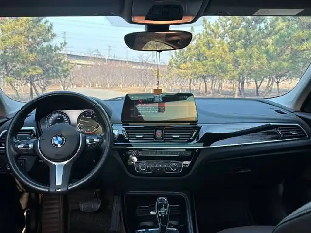 BMW 1 Series — фото 10